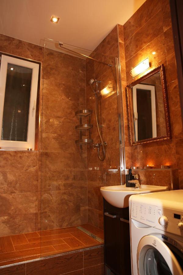 City Center Apartment In Middle Of Bratislava Exterior foto
